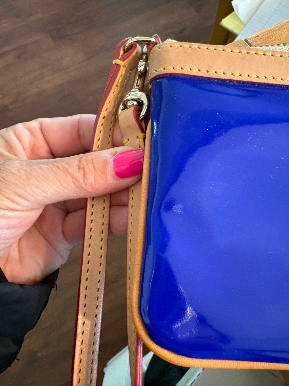 Dooney & Bourke Royal Blue Patent Leather Wristlet with Tan Trim - Picture 8 of 8